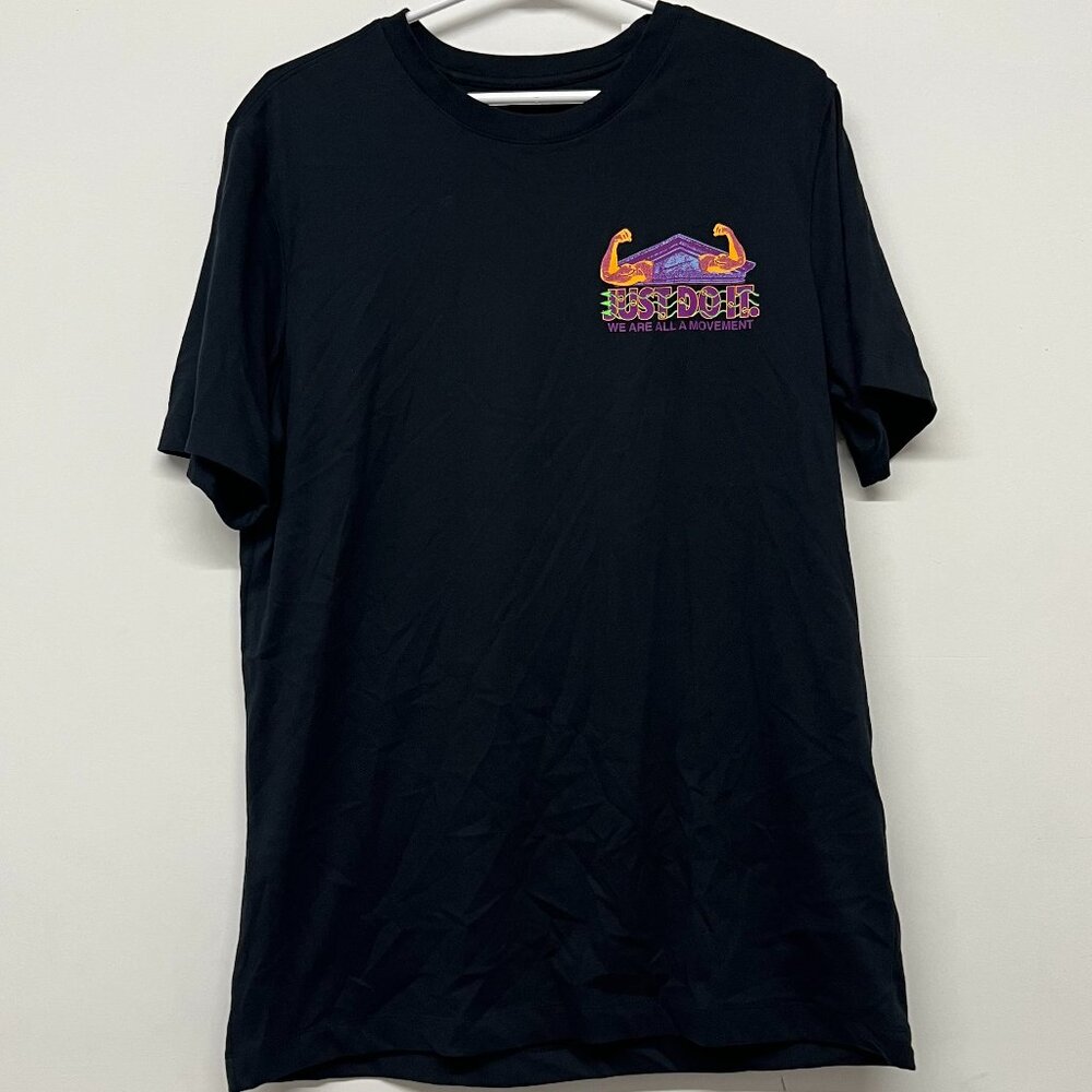 Nike "Just Do It" Graphic Tee